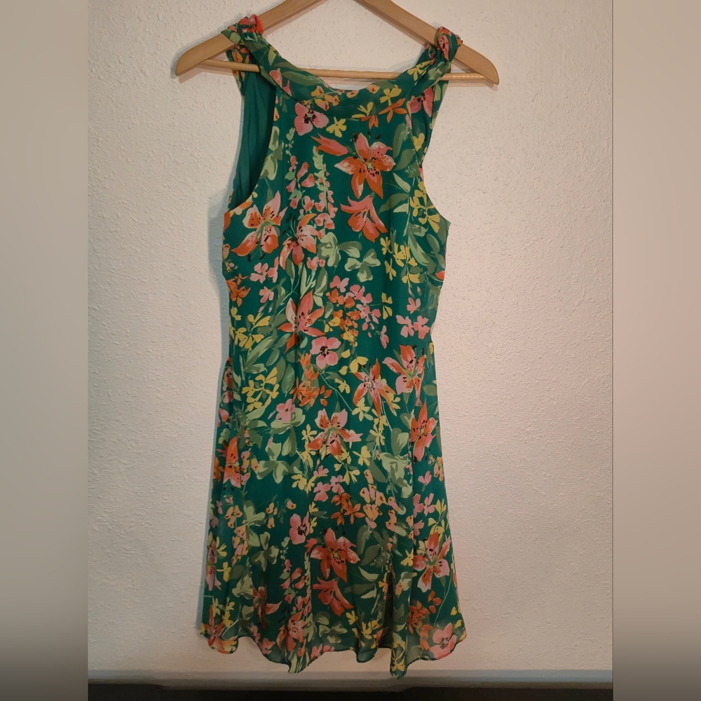 Floral Green Sleeveless Dress Vince Camuto